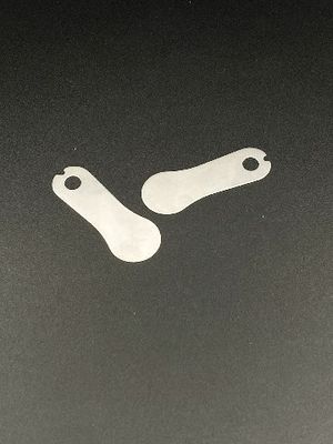 Китайские изготовители обеспечивают подгонянное оборудование OEM штемпелюя плиту клапана